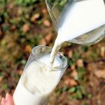Skolko_moloka_v_stakane_How much milk is in a glass